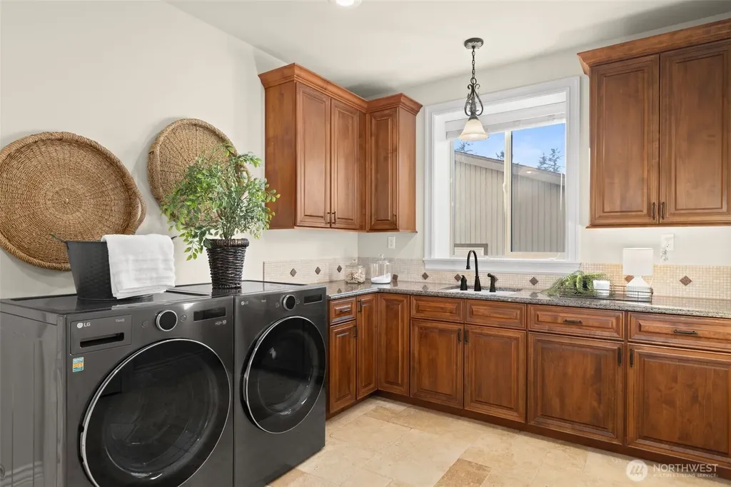 21125 Church Lake Drive E Bonney Lake WA 98391