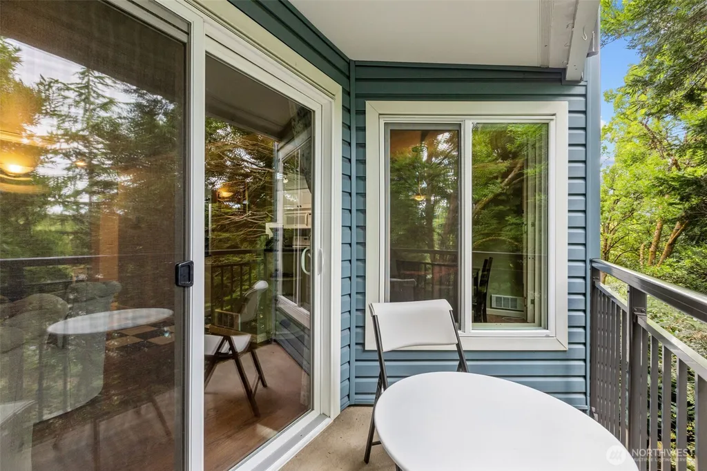 12704 NE 144th Street Kirkland WA 98034