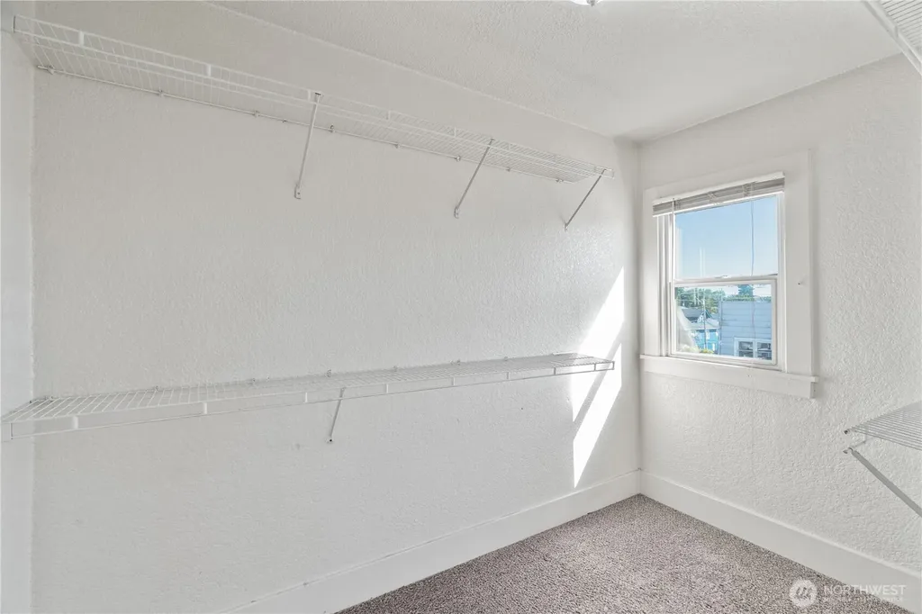 201 N F Street Aberdeen WA 98520