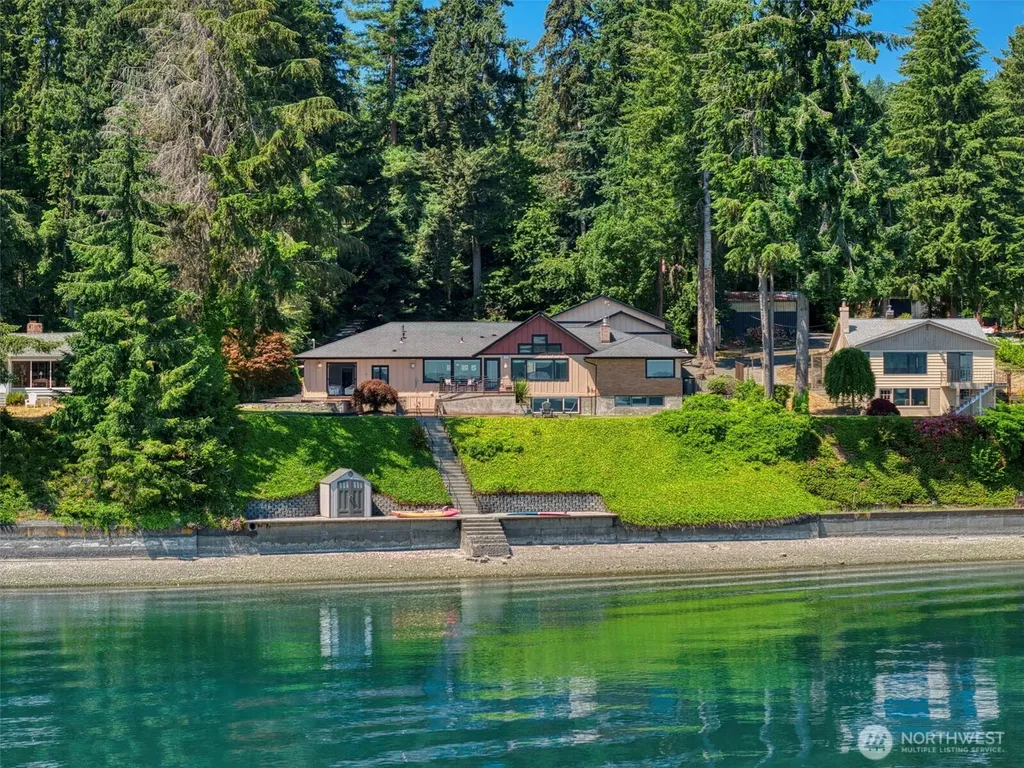 6254 Chico Way NW Bremerton WA 98312
