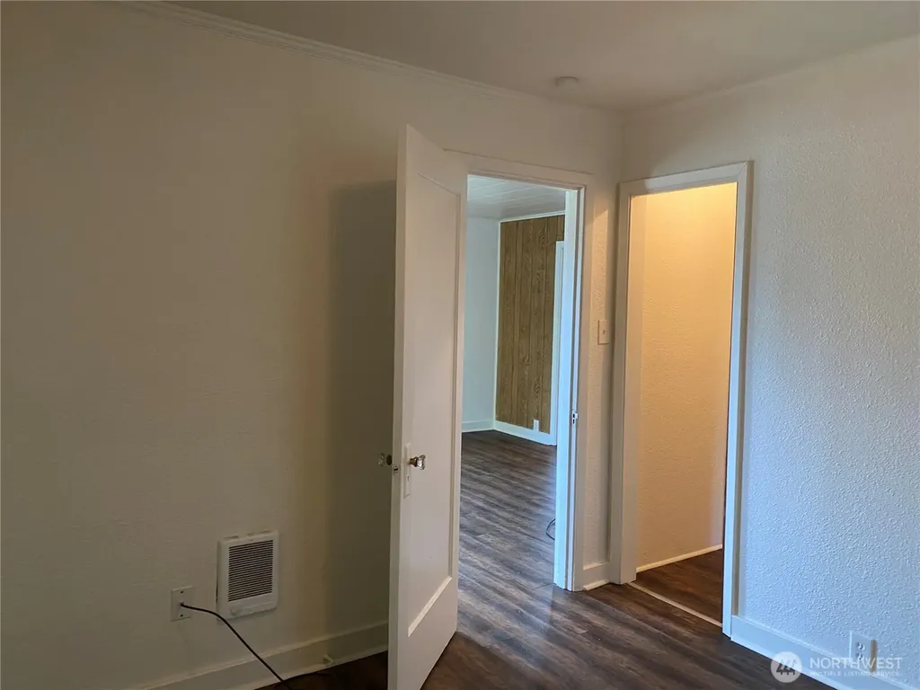 901 Crawford Kelso WA 98626