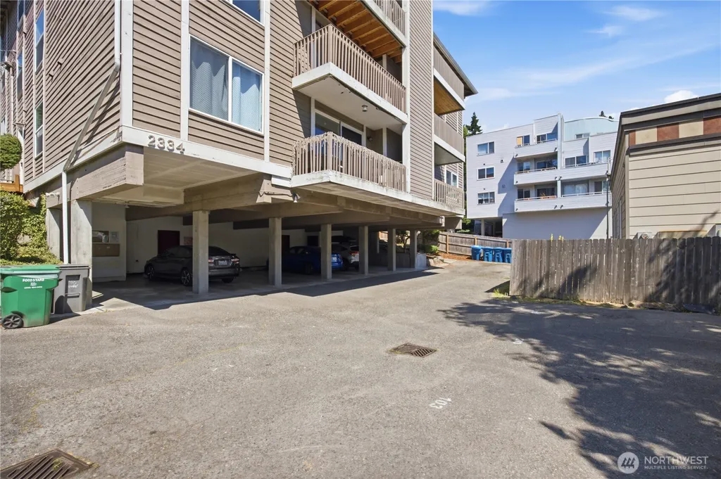 2334 NE 102nd Street Seattle WA 98125