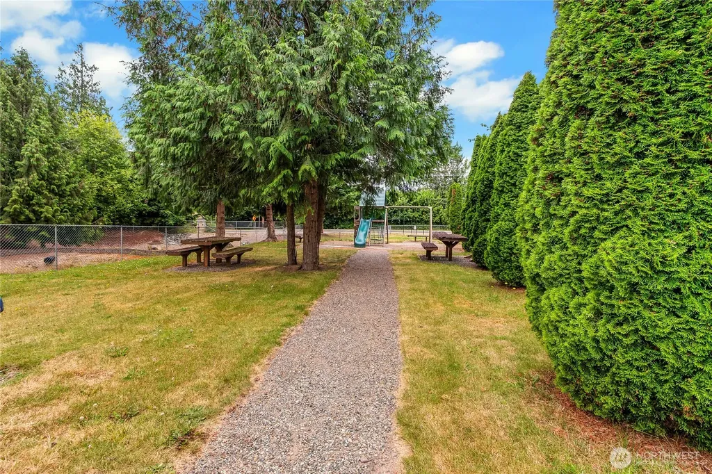 6423 3rd Street Ct E Fife WA 98424