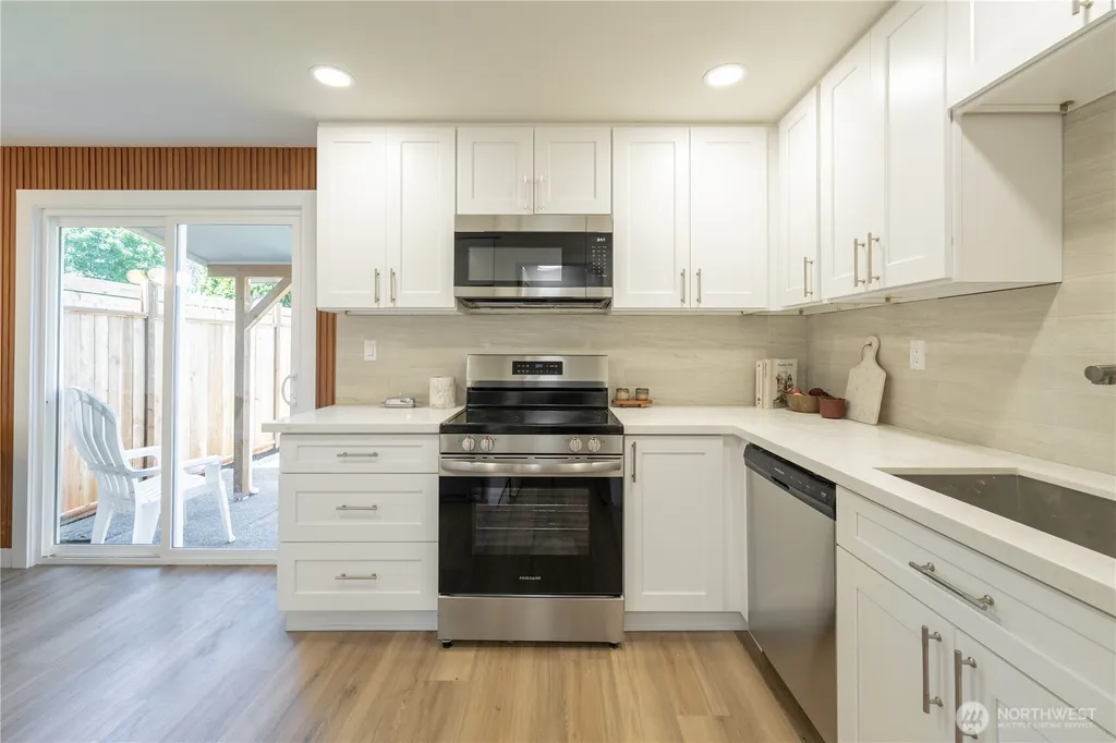 8801 13th Street NE Lake Stevens WA 98258