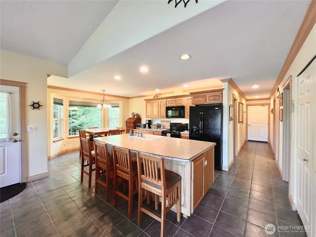 137 N Razor Clam Drive SW Ocean Shores WA 98569