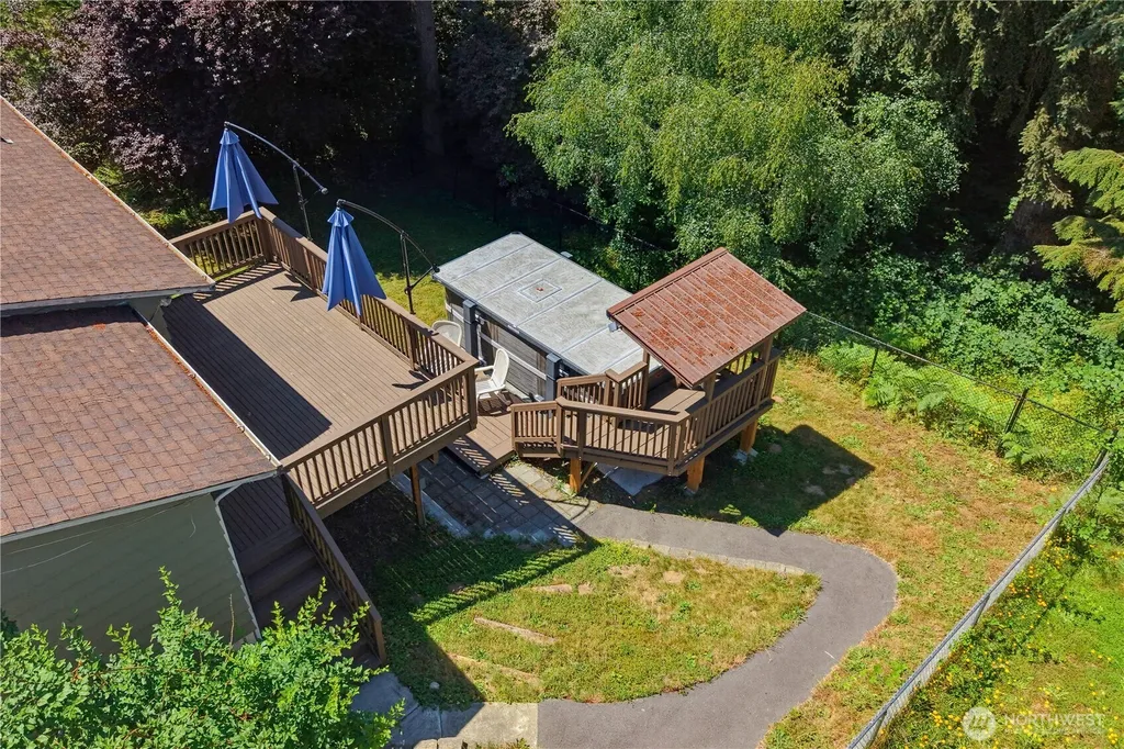 11267 145th Avenue SE Renton WA 98059