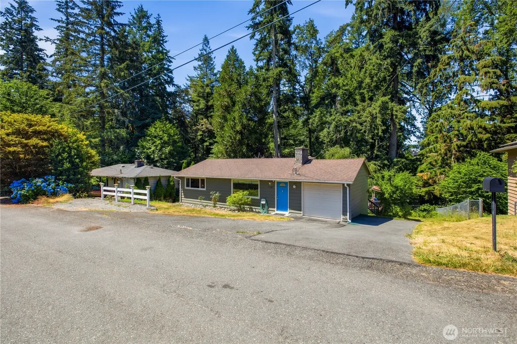 11267 145th Avenue SE Renton WA 98059