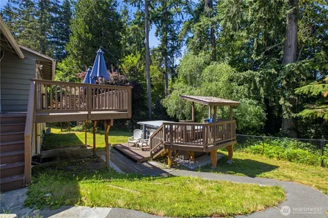 11267 145th Avenue SE Renton WA 98059