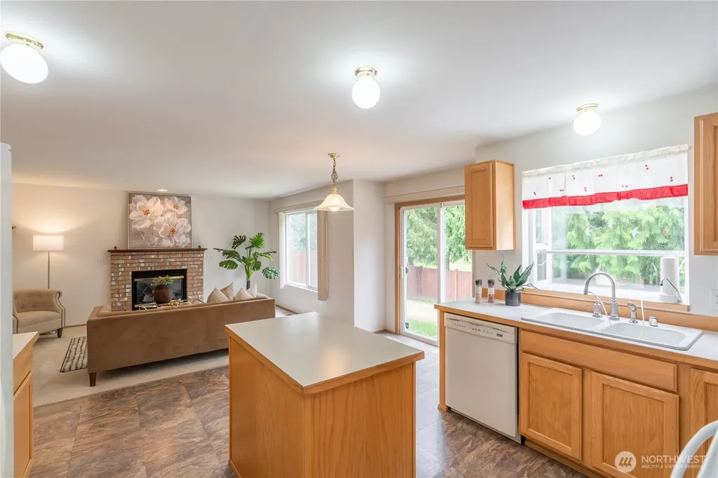 23323 106th Street E Buckley WA 98321
