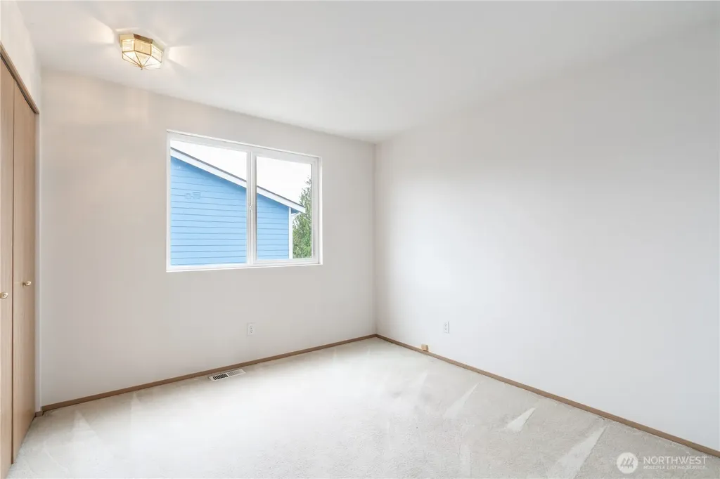 23323 106th Street E Buckley WA 98321