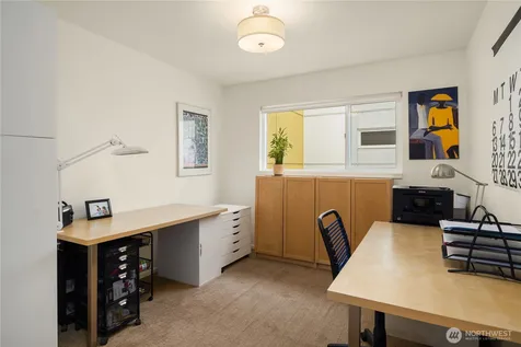2501 Canterbury Lane E Seattle WA 98112
