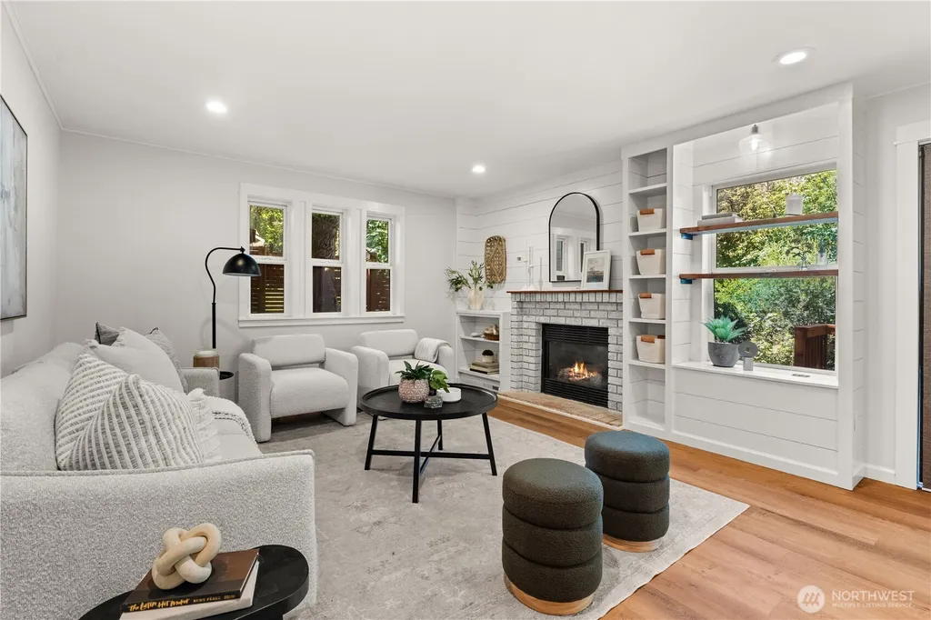 5014 Willow Lane NW Gig Harbor WA 98335