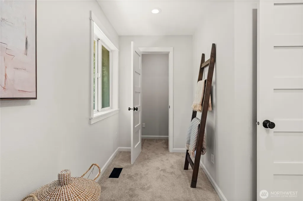 5014 Willow Lane NW Gig Harbor WA 98335