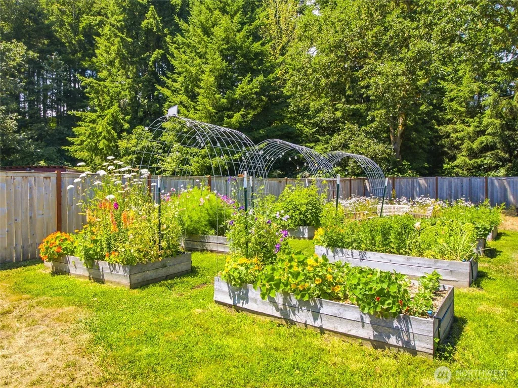 507 Minnesota Street N Rainier WA 98576