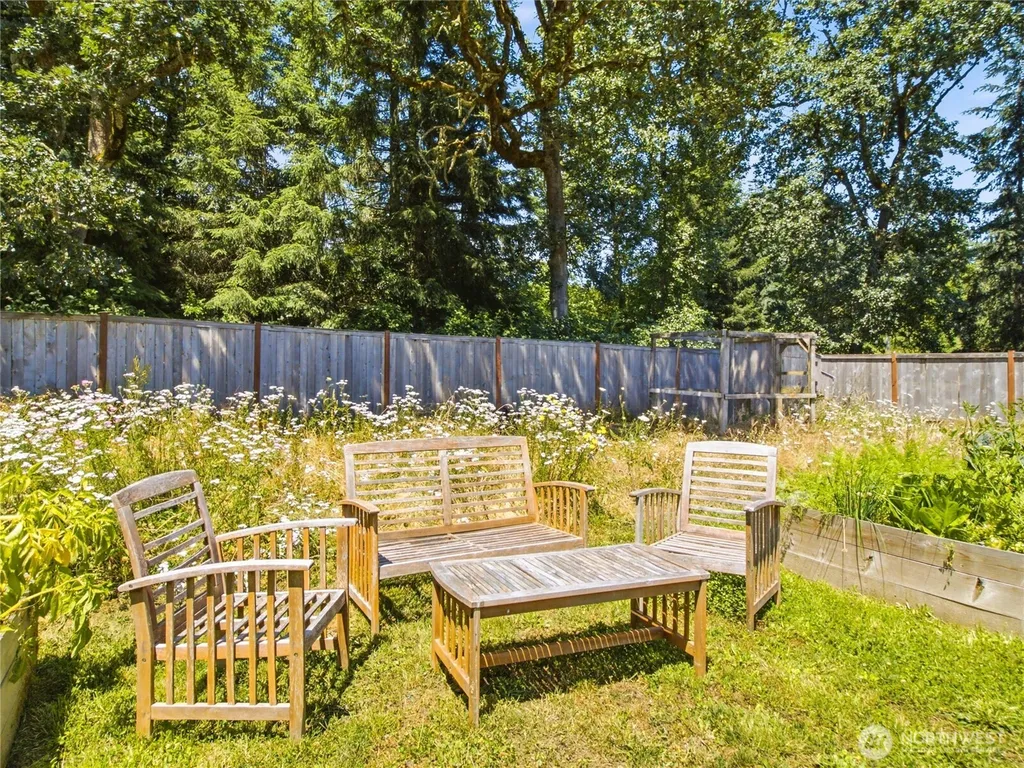 507 Minnesota Street N Rainier WA 98576