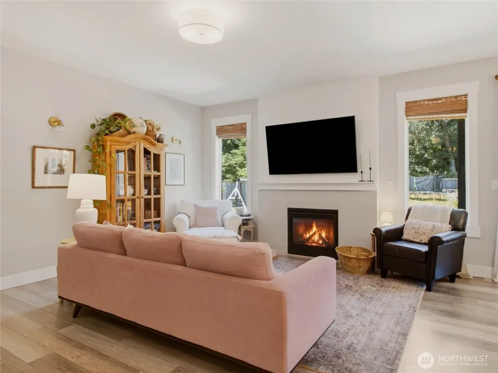 507 Minnesota Street N Rainier WA 98576