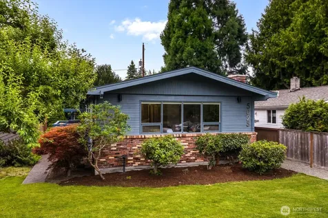 5025 48th Ave SW Seattle WA 98136