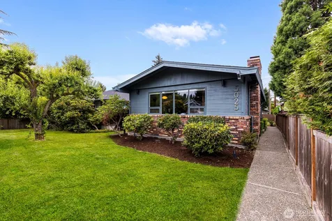 5025 48th Ave SW Seattle WA 98136