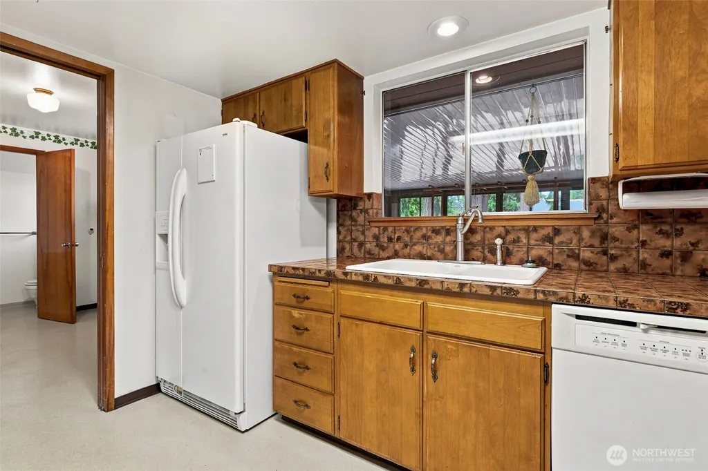 10309 64th Avenue Ct E Puyallup WA 98373