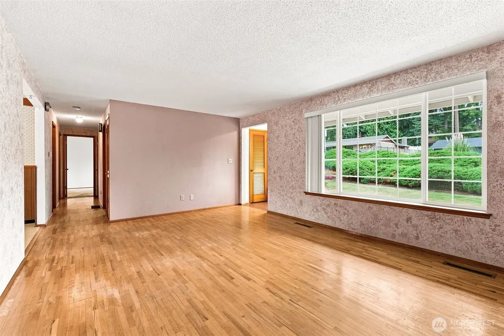 10309 64th Avenue Ct E Puyallup WA 98373