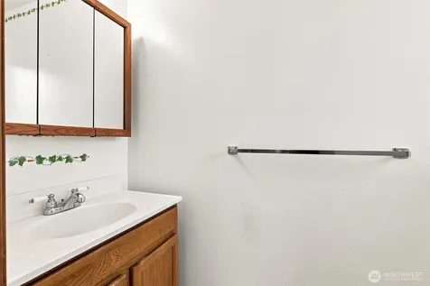 10309 64th Avenue Ct E Puyallup WA 98373