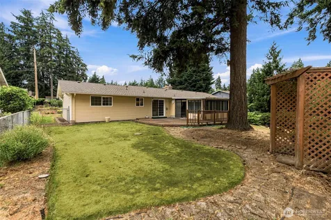 10309 64th Avenue Ct E Puyallup WA 98373