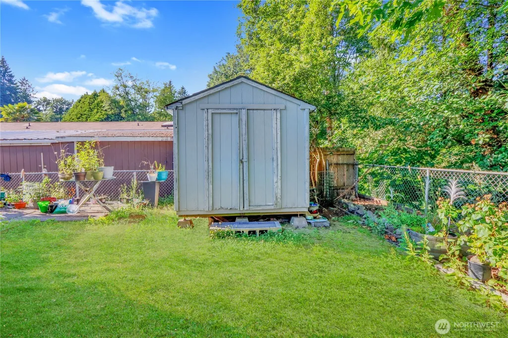 1298 NE Steele Creek Drive Bremerton WA 98311