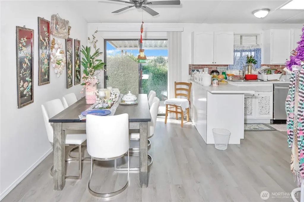 1298 NE Steele Creek Drive Bremerton WA 98311