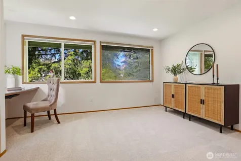 11540 Palatine Avenue N Seattle WA 98133