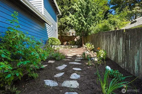 11540 Palatine Avenue N Seattle WA 98133
