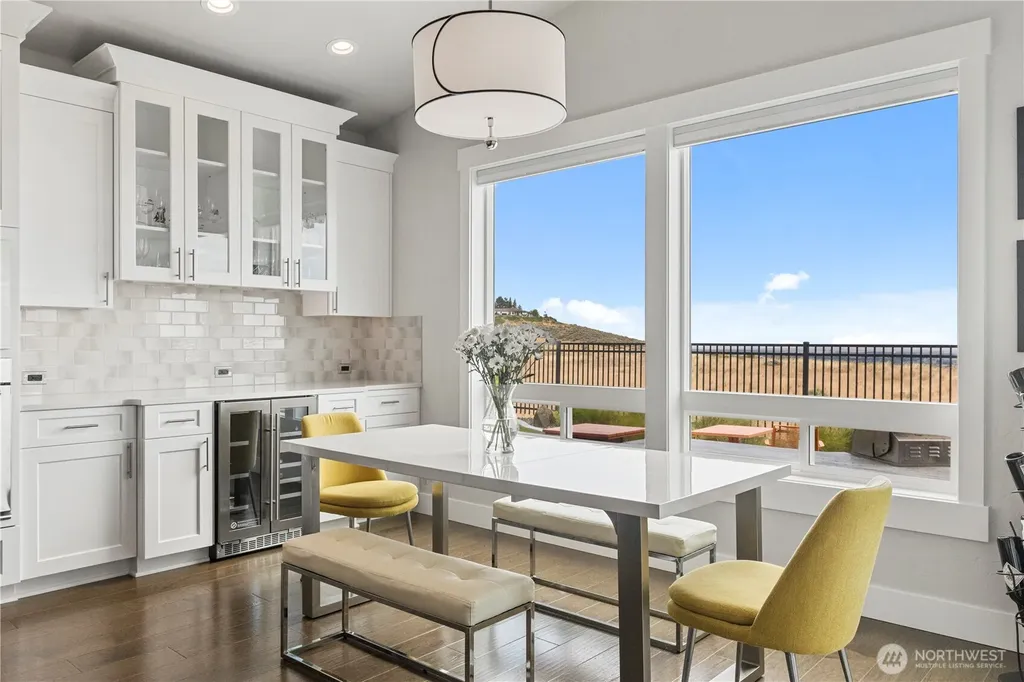 2132 Legacy Lane Richland WA 99352