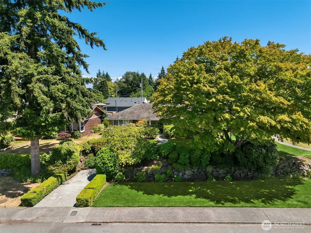 4915 Rucker Avenue Everett WA 98203