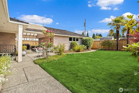 4915 Rucker Avenue Everett WA 98203