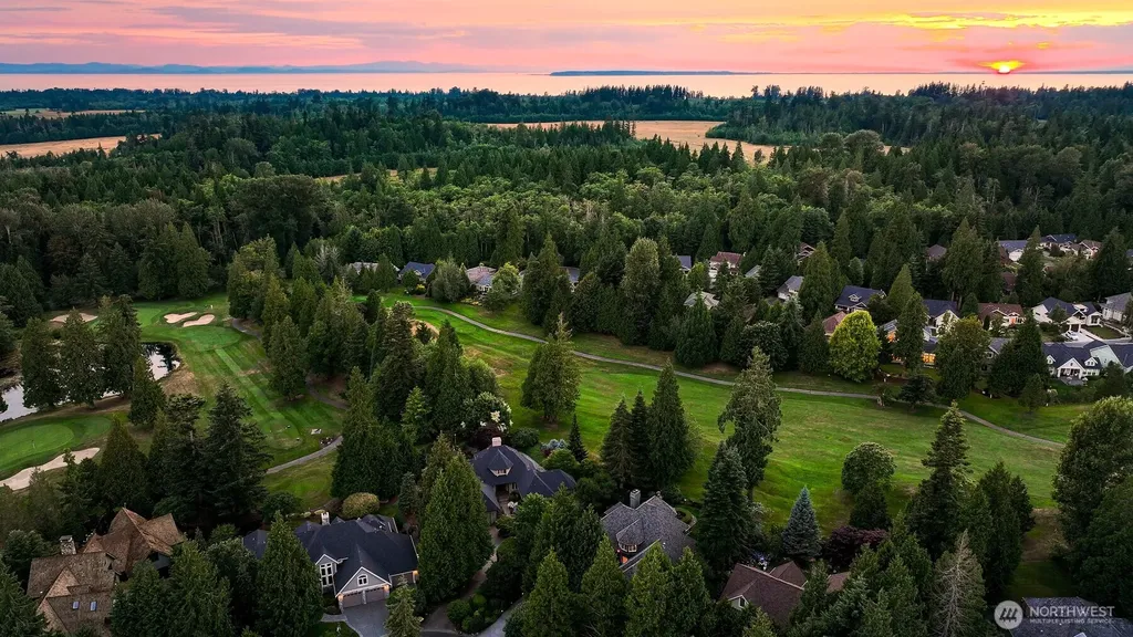8607 Great Horned Owl Lane Blaine WA 98230