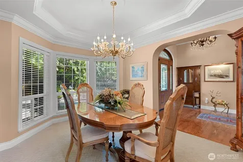 8607 Great Horned Owl Lane Blaine WA 98230