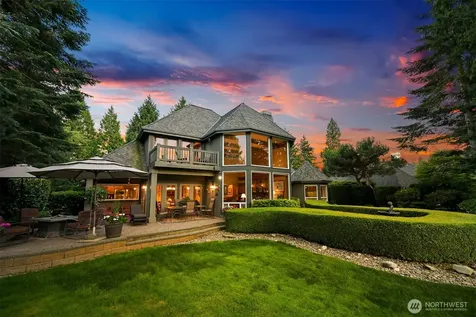 8607 Great Horned Owl Lane Blaine WA 98230