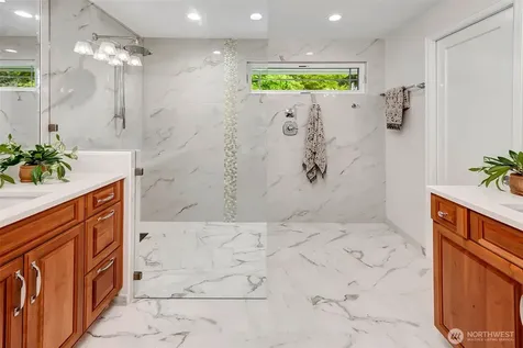 7616 SE 37th Place Mercer Island WA 98040