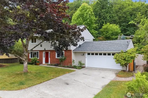 7616 SE 37th Place Mercer Island WA 98040
