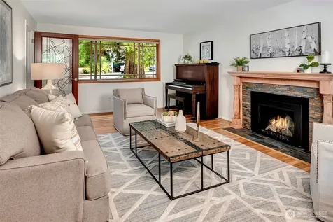 7616 SE 37th Place Mercer Island WA 98040