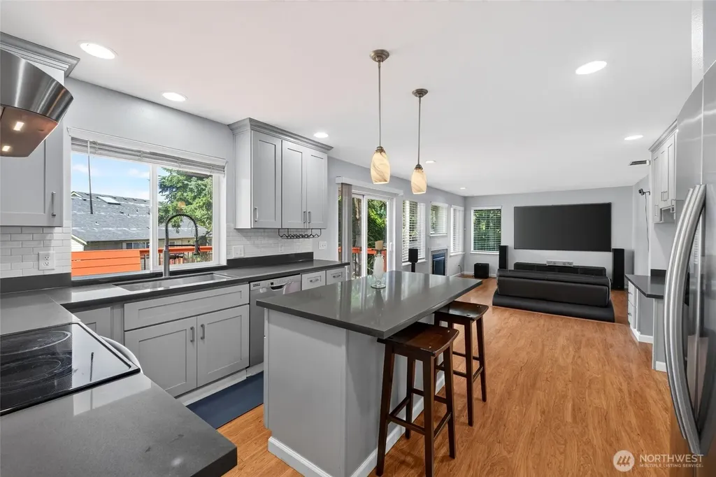 1507 8th Street NW Auburn WA 98001