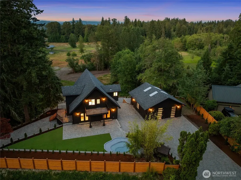 20504 184th Avenue SE Renton WA 98058