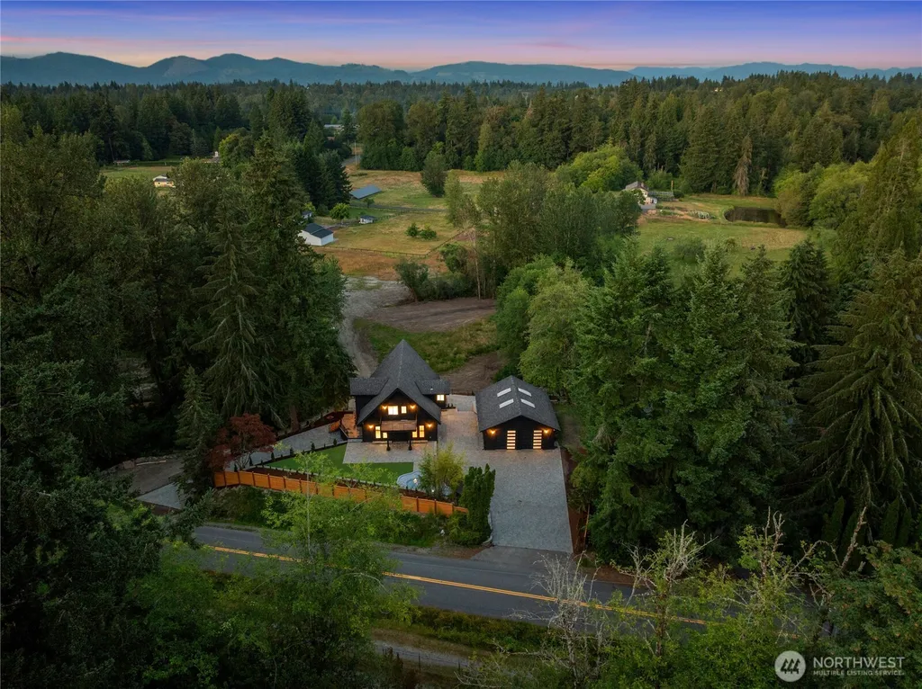 20504 184th Avenue SE Renton WA 98058