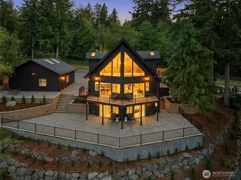 20504 184th Avenue SE Renton WA 98058