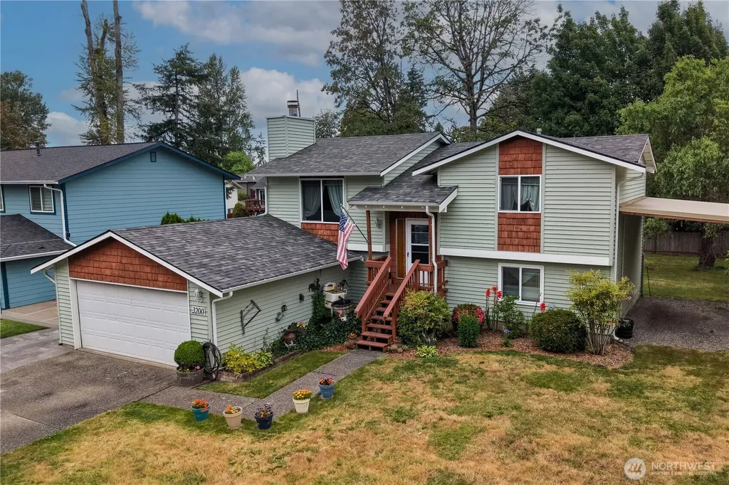 3200 SE 20th Court Renton WA 98058