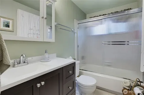 3200 SE 20th Court Renton WA 98058