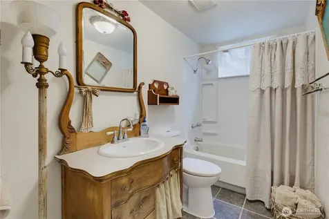 3200 SE 20th Court Renton WA 98058