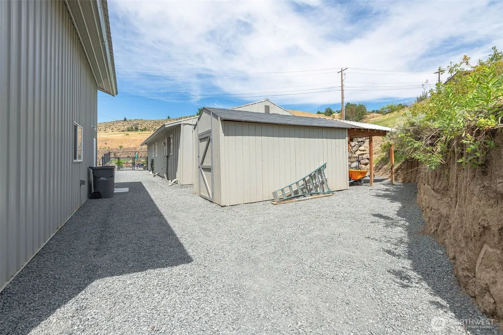749 Wheeler Hill Road Wenatchee WA 98801
