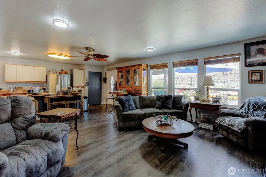 749 Wheeler Hill Road Wenatchee WA 98801