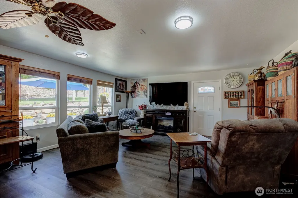 749 Wheeler Hill Road Wenatchee WA 98801
