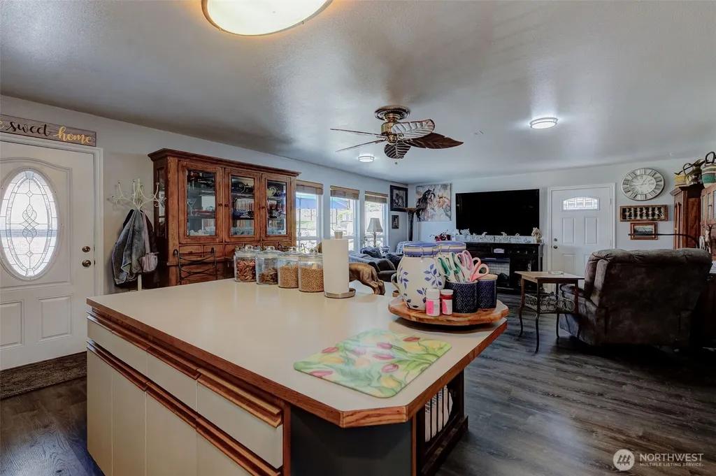 749 Wheeler Hill Road Wenatchee WA 98801